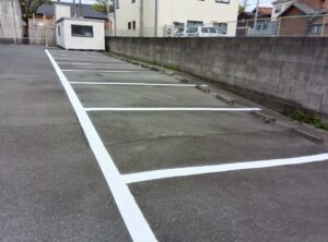駐車場白線　塗装工事　施工後