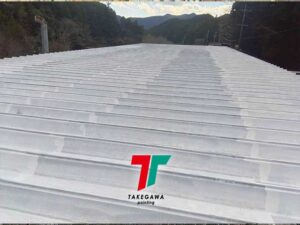 松阪市で折板屋根の断熱塗装