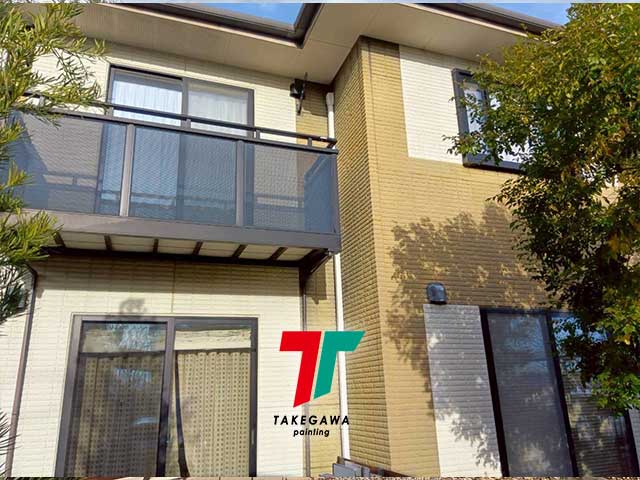 ツートンからツートンへ。色替えだけでここまで変わる外壁塗装【松阪市 F様邸】Before