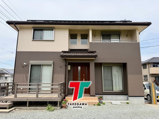 【玉城町 K様邸 外壁塗装工事】1階・多彩柄塗装 / 2階・無機塗装で高耐久&高級感に仕上げました